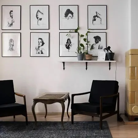 Vintage / Old Town / Center Apartment *