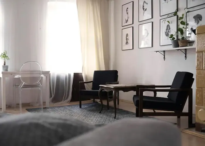 Vintage / Old Town / Center Apartment